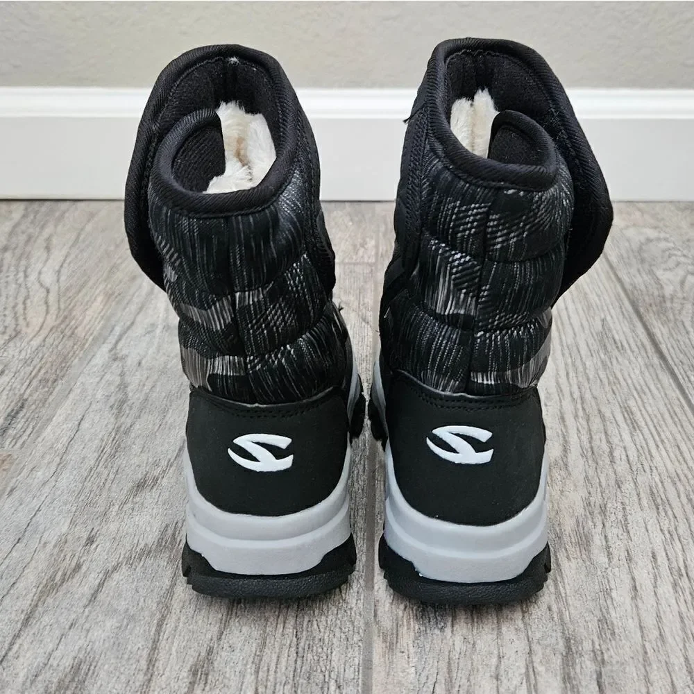 Hobibear Black and Gray Faux Fur Lined Snow Boots Size 8.5 Toddler